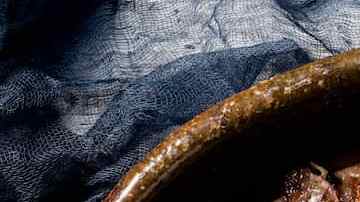 plato con hígado encebollado