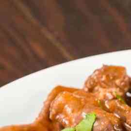 plato con mollejas de pollo