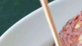 plato con fritanga colombiana