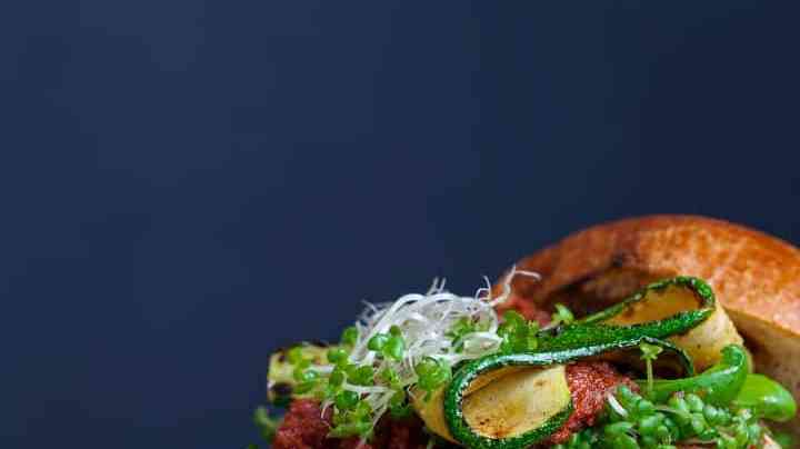 Deliciosa hamburguesa de espinacas