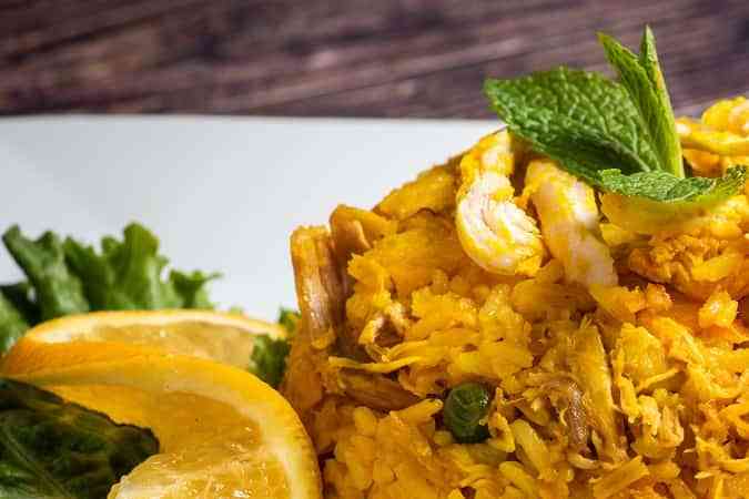 Arroz con pollo colombiano
