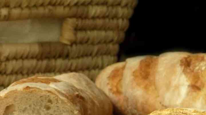 Pan baguette, pan de leche