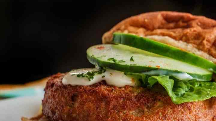 Hamburguesa de salmón