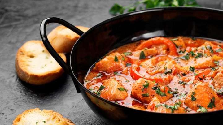 cazuela de pescado con tomate