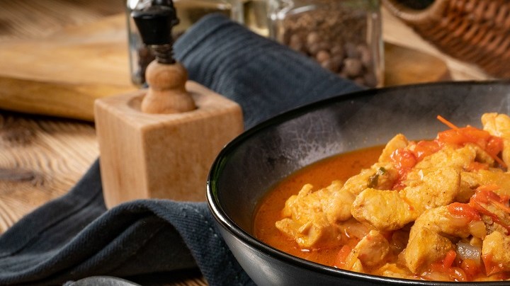 Fricasé de pollo cubano