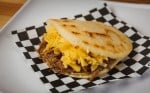 Arepa pelua venezolana