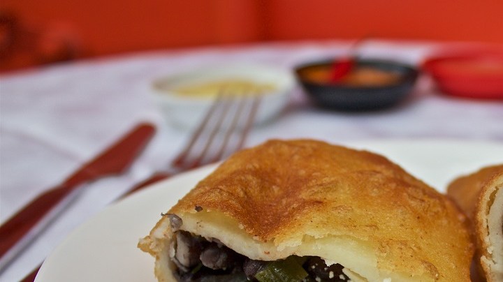 empanada de dominó
