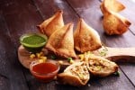 Samosas de pollo