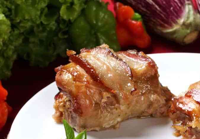 Pechugas envueltas con bacon
