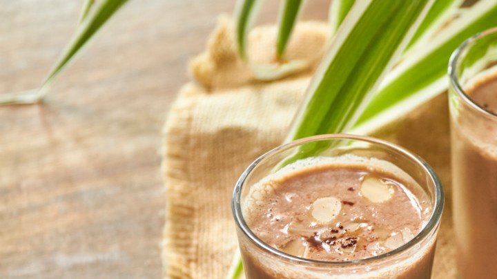 Photo © 2019 The Grosby Group

Chocolate caliente vegano