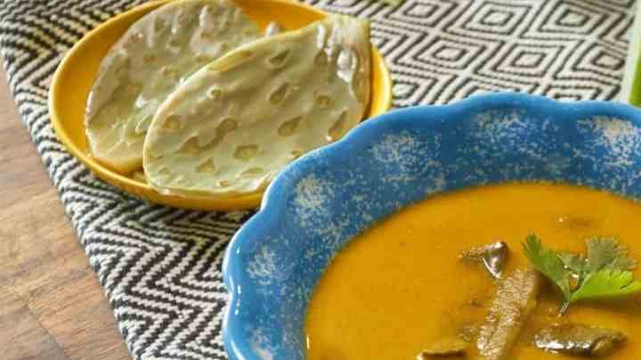 crema de habas con nopales