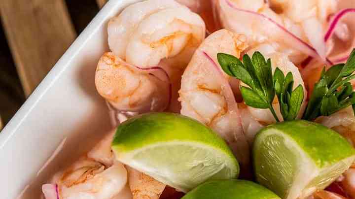 Ceviche de camarones ecuatoriano