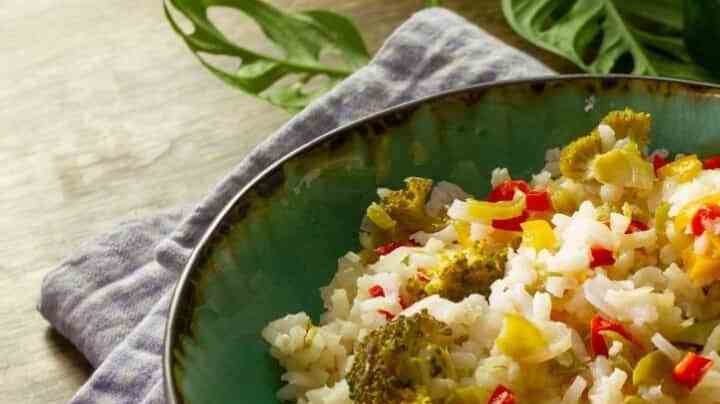 arroz con brócoli y pimientos