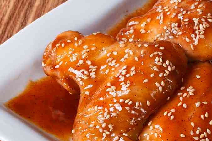 alitas de pollo con miel y soya cocinadas al horno