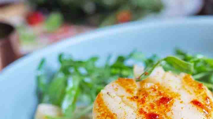 Fetuccinni con vieiras en salsa francesa