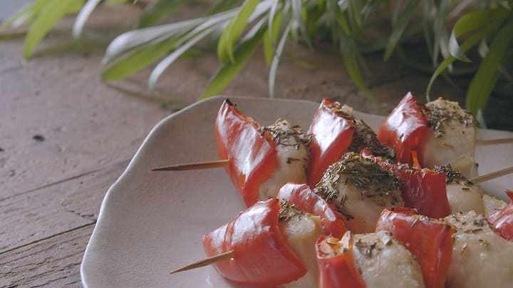 Brocheta de pollo y pimientos