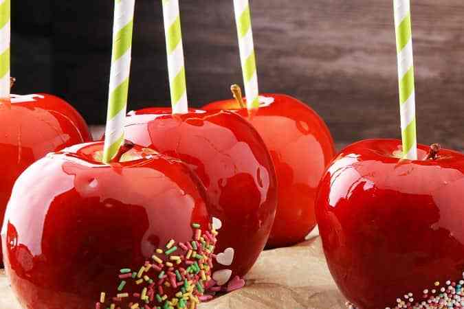 Manzanas acarameladas