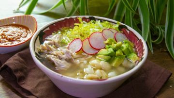 pozole blanco de puerco