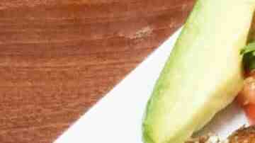 Pescado frito con salsa picante