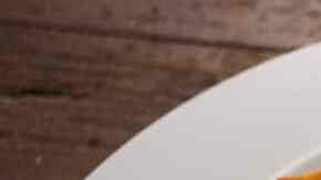 Napolitana de frutas con crema pastelera