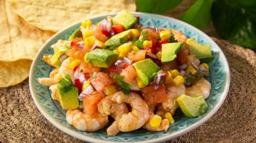 Pico de gallo con camarones