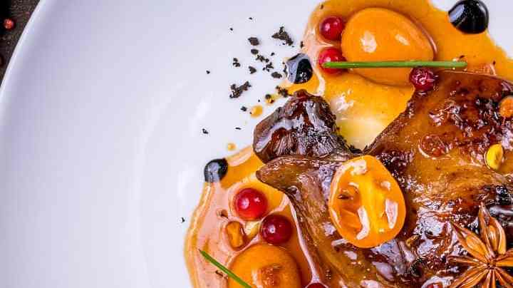 Confit de pato a la naranja