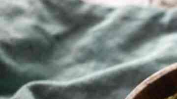 Trigueros con jamón y lingote de patata