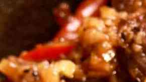 Lomo de res al ajillo