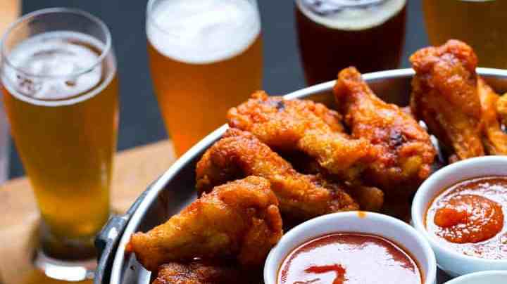 ¿Cuántas alitas de pollo se consumirán en el Super Bowl 2023?