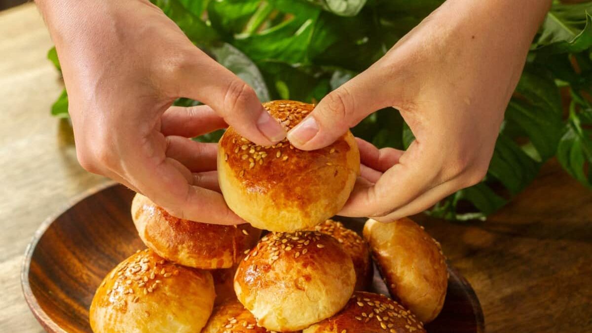 Receta de bollitos rellenos de queso crema - Comedera - Recetas, tips y ...