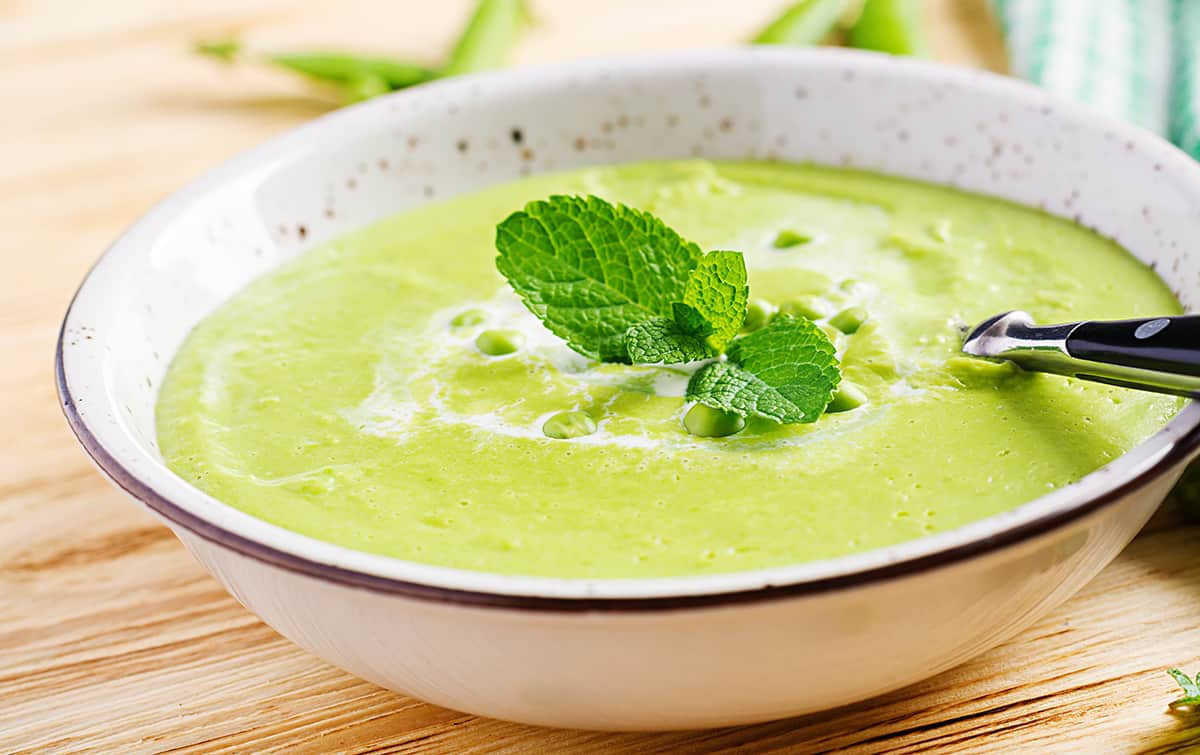 Cómo hacer una deliciosa crema de guisantes con leche de coco