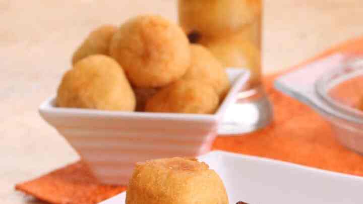Buñuelos de yuca venezolanos