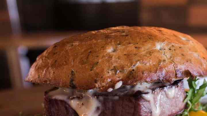 Hamburguesa de atún