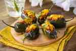 Jalapeños rellenos de carne