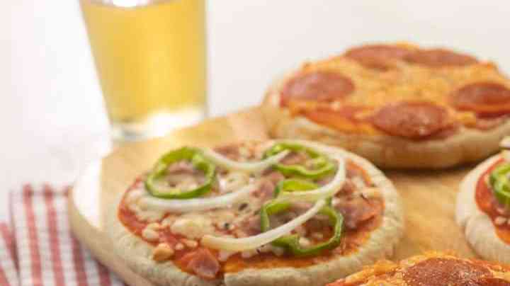 mini pizzas en pan árabe