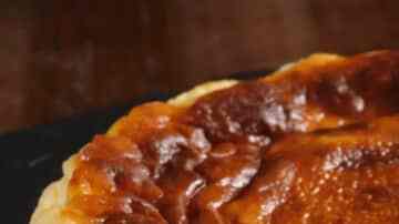 Tarta de queso vasca