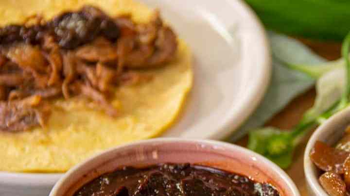 2 salsas para acompañar la carne asada