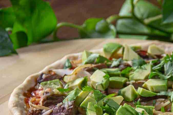 Pizza de carne asada