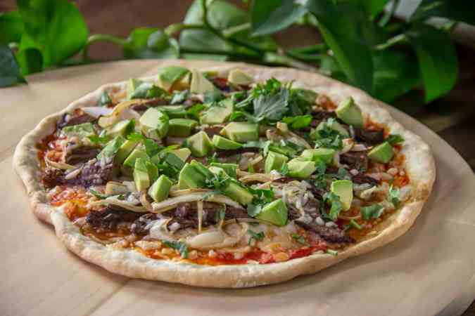 Pizza de carne asada