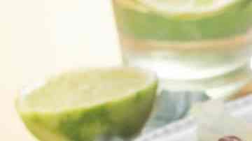 ensalada de salmón con vinagreta de limón