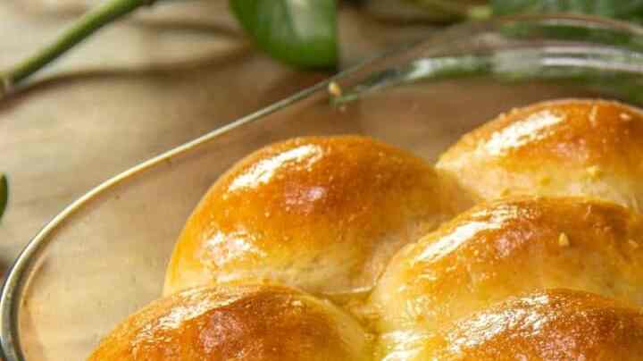 Pizza buns al ajo y mantequilla