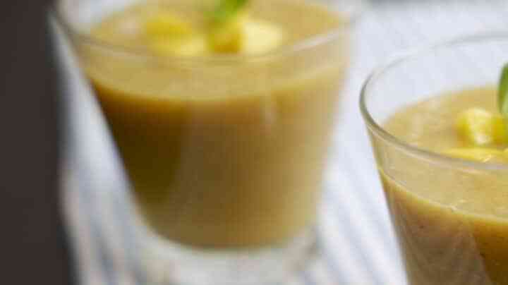 batido de melocotón y mango
