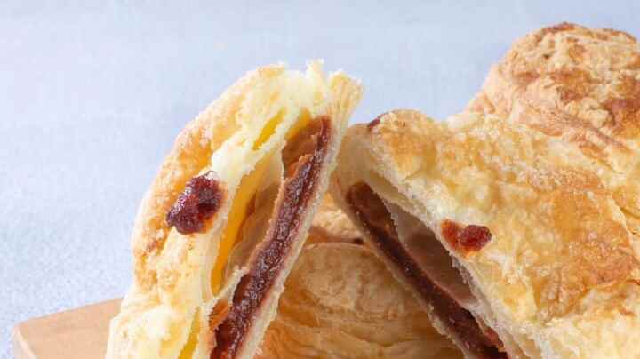 pastelitos de guayaba