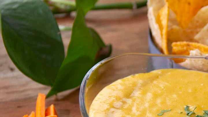 Queso vegano para nachos