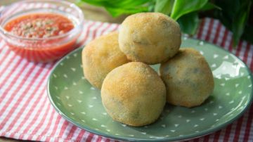 croquetas de arroz y espinaca