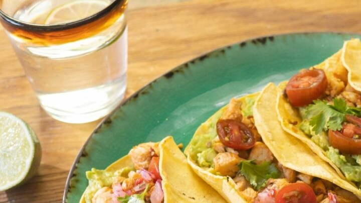 pescado a la naranja y chipotle para taquear