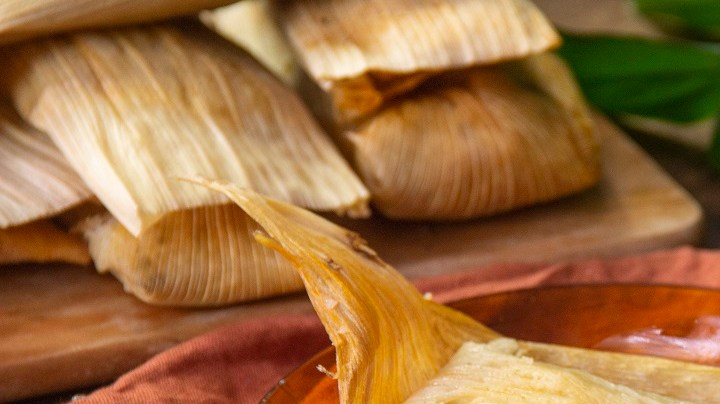 Tamales de chorizo y queso