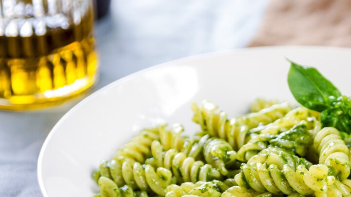 pasta de tornillo al cilantro