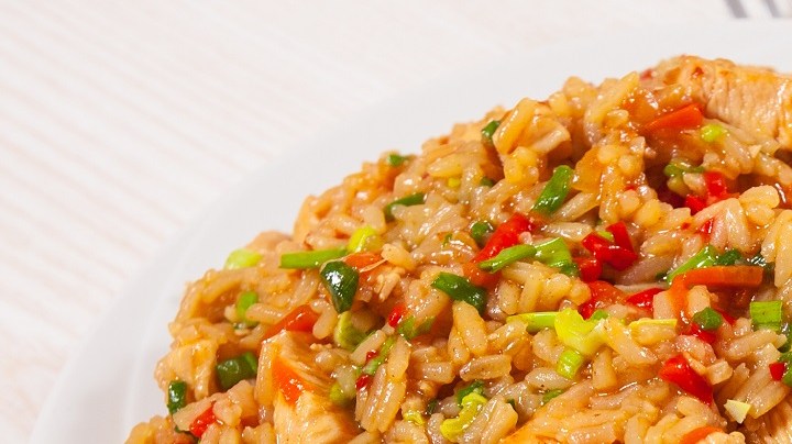 Arroz con pollo de El Salvador