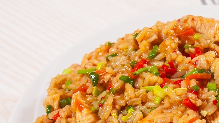 Arroz con pollo de El Salvador